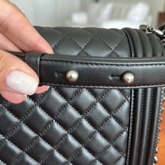 Chanel Boy New Medium 🌟SOLD Locally🌟 - Picture 11 of 11